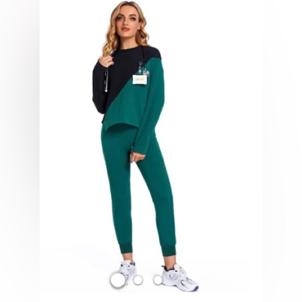 Tommy Bee’s joker jade scrub set size L NWT teal black jogger and long sleeve